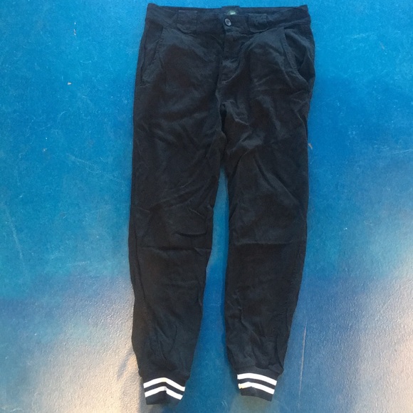 DWP Frida Jogger - Picture 5 of 13